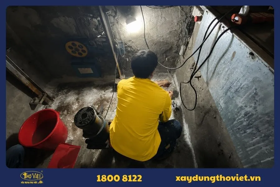 Tại sao cần chống thấm hố thang máy?