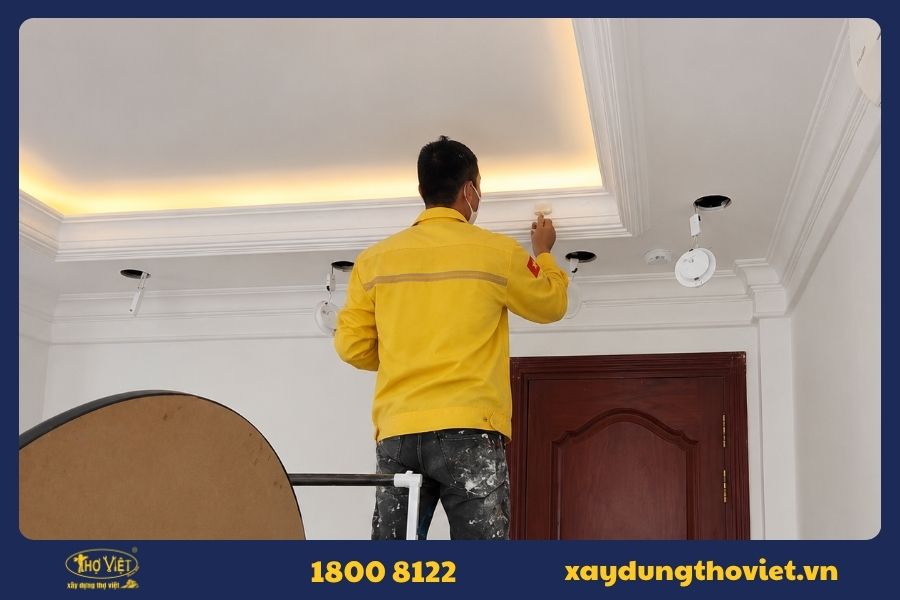 Tại sao nên chọn dịch vụ thợ sơn nhà quận Tân Bình?