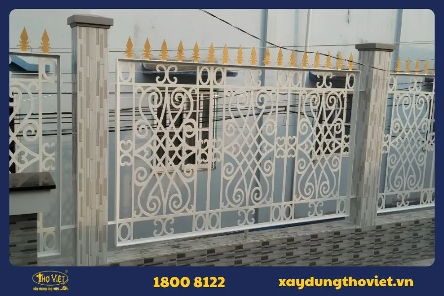 Mẫu hàng rào thép CNC 3