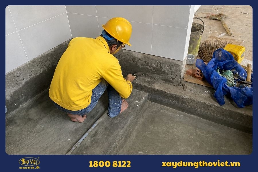 Nhà vệ sinh bị thấm nhưng không rõ nguyên nhân