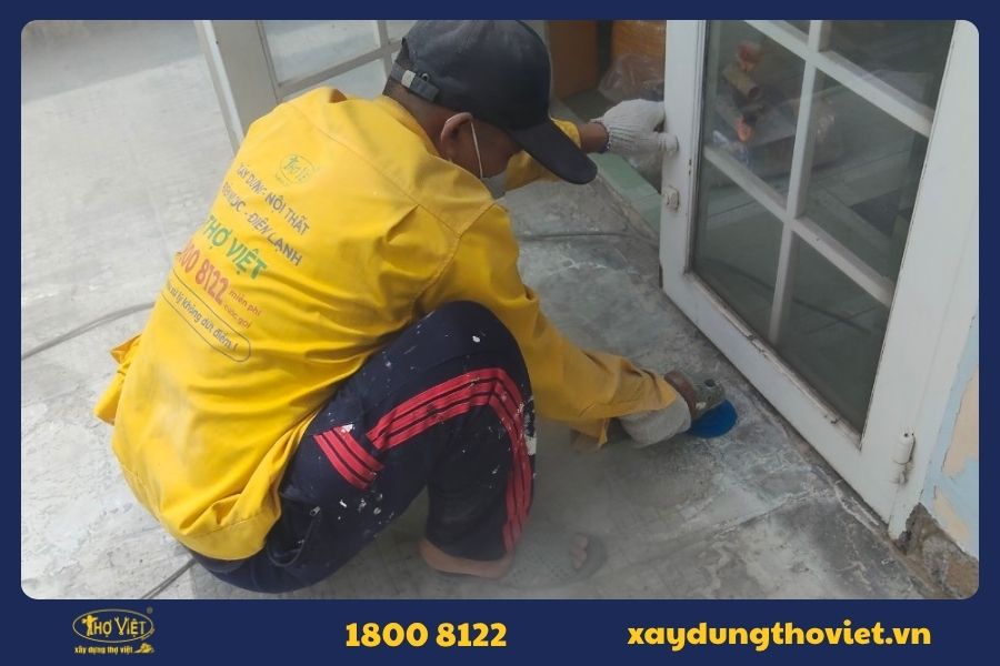 Vì sao nên thuê thợ chống thấm quận 11 tại Xây Dựng Thợ Việt?