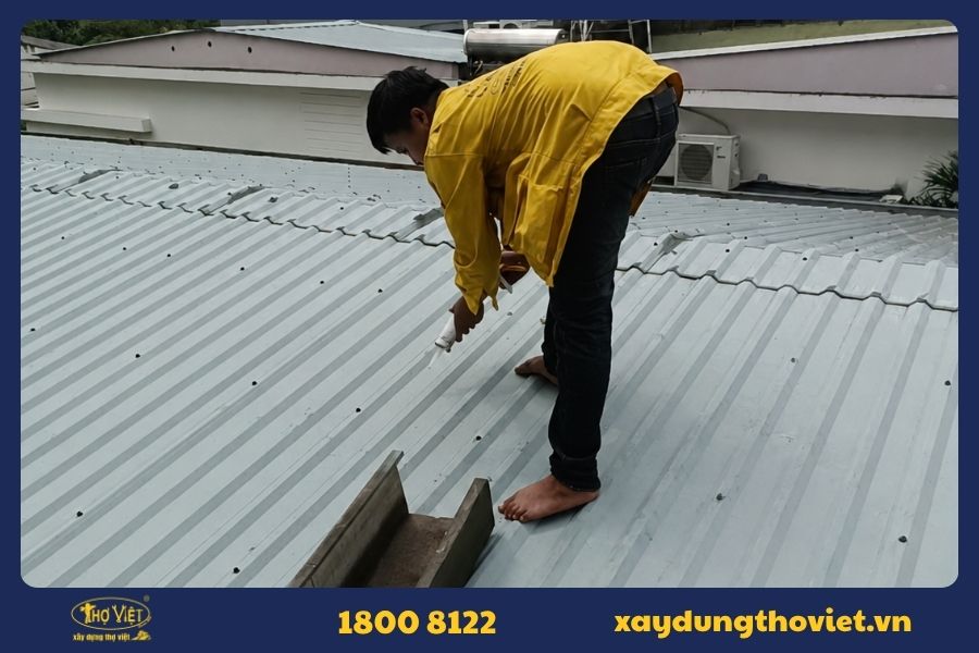 Vì sao nên thuê thợ chống thấm quận 12 tại Xây Dựng Thợ Việt?