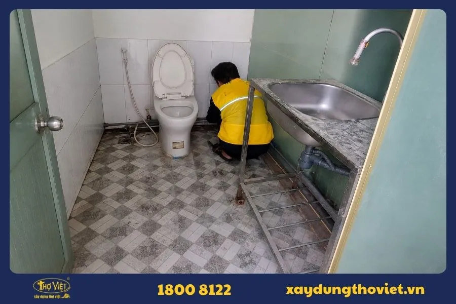 Vì sao nên thuê thợ chống thấm quận Thủ Đức tại Xây Dựng Thợ Việt?