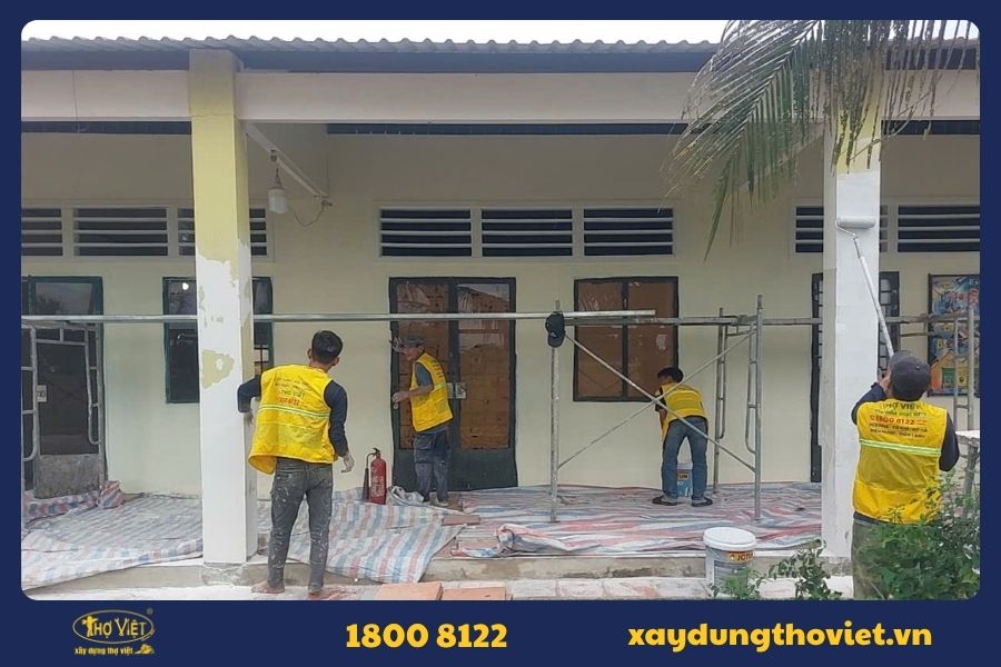 Tại sao nên chọn dịch vụ thợ sơn nhà tại Củ Chi?