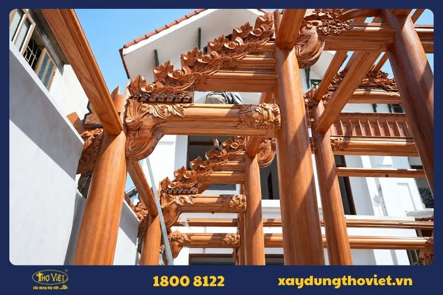 Sửa chữa kết cấu cột, kèo và khung gỗ