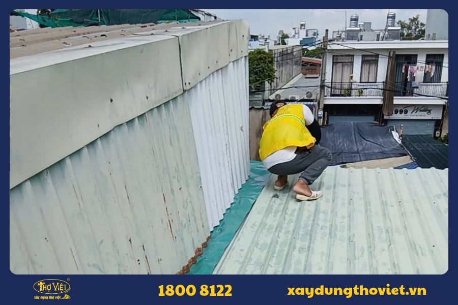 Quy trình sửa máng xối tại quận 10