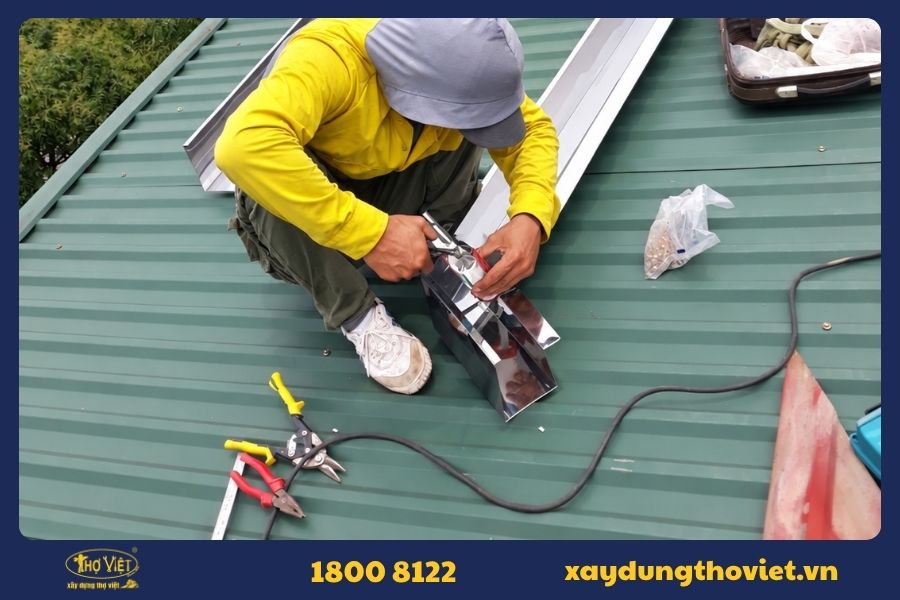 Quy trình sửa chữa, thay máng xối tại quận 5